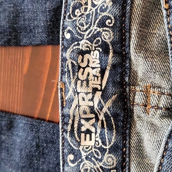 Express Stella low rise bootcut size 6 - Picture 2 of 7